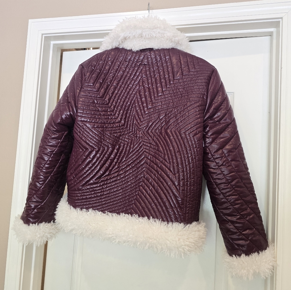 Perfect Moment Luna Faux-Shearling Reversible Jacket Perfect Moment Ski Jacket - Picture 16 of 17